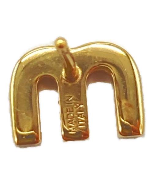 MIU MIU（ミュウミュウ）MIU MIU (ミュウミュウ) エナメルメタルピアス ピンク×ゴールドの古着・服飾アイテム