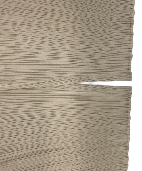 PLEATS PLEASE（プリーツプリーズ）PLEATS PLEASE (プリーツプリーズ) プリーツパンツ ベージュ サイズ:3の古着・服飾アイテム