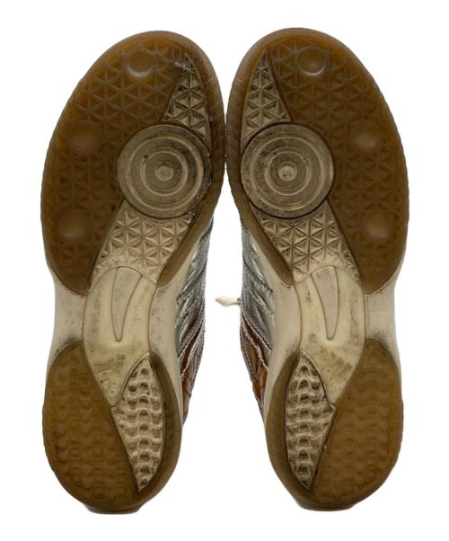 adidas（アディダス）adidas (アディダス) WALES BONNER (ウェールズボナー) MN SAMBA METALLIC SILVMT シルバー×ブラウン サイズ:27.5cmの古着・服飾アイテム