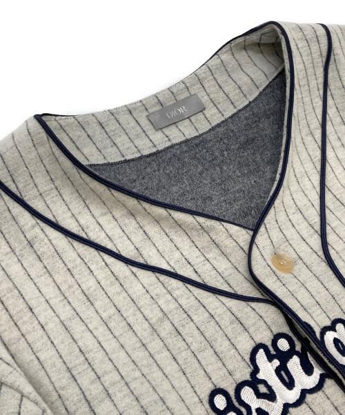 Dior（ディオール）DIOR (ディオール) 21AW Atelier Baseball Shirt グレー サイズ:Ｍの古着・服飾アイテム