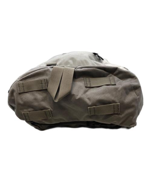 GREGORY（グレゴリー）GREGORY (グレゴリー) BEAMS PLUS (ビームスプラス) NEW BALANCE (ニューバランス) リュック グレーの古着・服飾アイテム