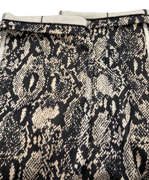 adidas（アディダス）adidas (アディダス) パイソン トラックパンツ ブラック×ベージュ サイズ:Sの古着・服飾アイテム