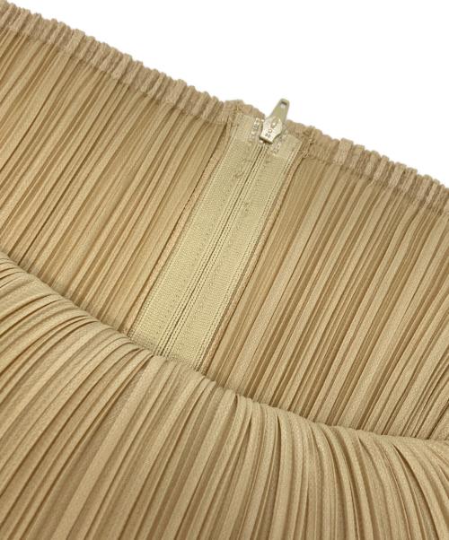 PLEATS PLEASE（プリーツプリーズ）PLEATS PLEASE (プリーツプリーズ) ジップアッププリーツブラウス ベージュ サイズ:3の古着・服飾アイテム