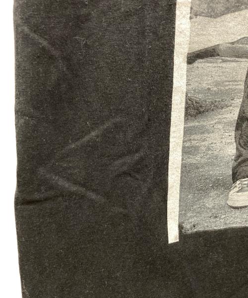 stussy（ステューシー）stussy (ステューシー) Josh Cheuse コラボTシャツ ブラック サイズ:Mの古着・服飾アイテム