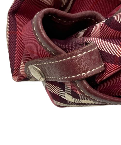 BURBERRY BLUE LABEL（バーバリー ブルー レーベル）BURBERRY BLUE LABEL (バーバリー ブルー レーベル) ノバチェックハンドバッグ レッドの古着・服飾アイテム