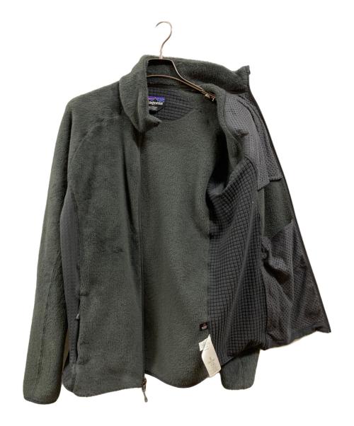 Patagonia（パタゴニア）Patagonia (パタゴニア) R2 Jacekt グレー サイズ:Ⅼの古着・服飾アイテム