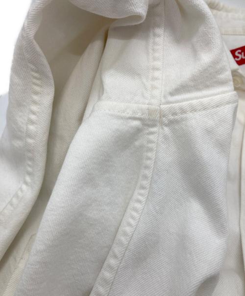 SUPREME（シュプリーム）SUPREME (シュプリーム) Small Box Denim Shirt ホワイト サイズ:Mの古着・服飾アイテム