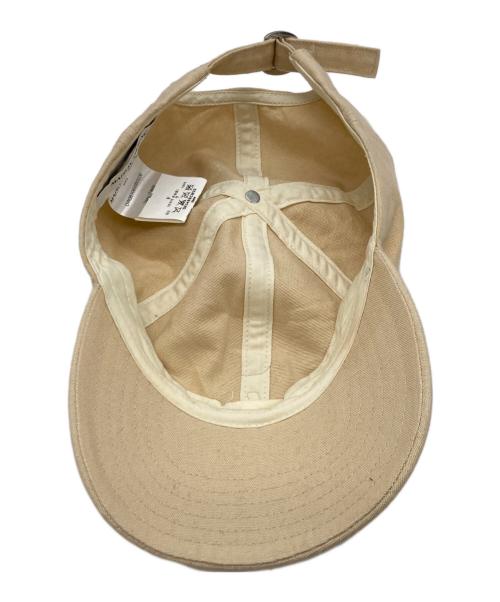 maison kitsune（メゾンキツネ）maison kitsune (メゾンキツネ) ベイビー フォックス 6P キャップ ベージュの古着・服飾アイテム