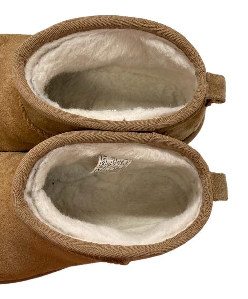 UGG（アグ）UGG (アグ) Classic Ultra Mini Platform ブラウン サイズ:24cmの古着・服飾アイテム