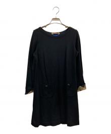 BLUE LABEL CRESTBRIDGE（ブルーレーベルクレストブリッジ）の古着「アモーレポンチワンピース」｜ブラック