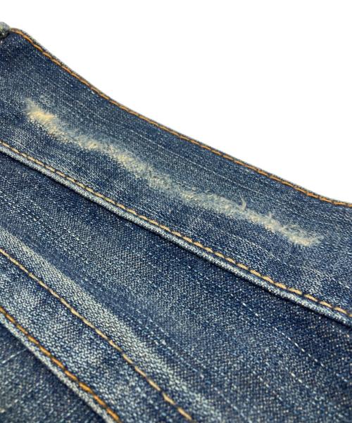 TRUE RELIGION（トゥルー レリジョン）TRUE RELIGION (トゥルー レリジョン) ダメージ加工フレアデニムパンツ インディゴ サイズ:29の古着・服飾アイテム