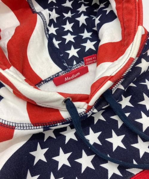 SUPREME（シュプリーム）SUPREME (シュプリーム) BOX LOGO PULLOVER HOODIE FLAG ネイビー×レッド サイズ:Mの古着・服飾アイテム