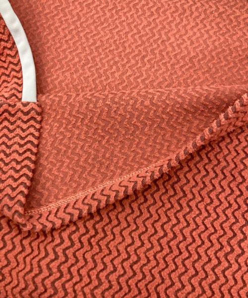 Patagonia（パタゴニア）Patagonia (パタゴニア) R1エア・クルー オレンジ サイズ:Ｍの古着・服飾アイテム