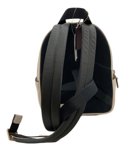 COACH（コーチ）COACH (コーチ) ミニレザーリュック ホワイトの古着・服飾アイテム