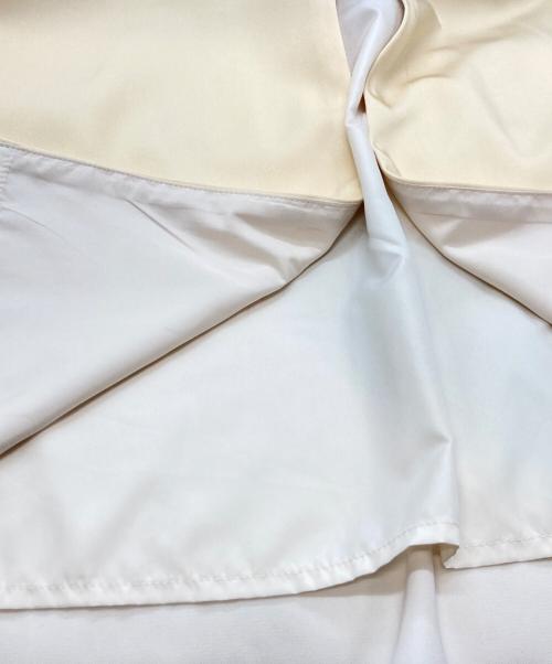 Knuth Marf（クヌースマーフ）Knuth Marf (クヌースマーフ) フラワープリントサテンドレス ベージュ サイズ:XSの古着・服飾アイテム