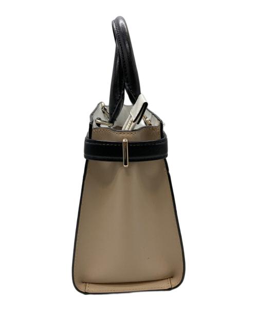 Kate Spade（ケイトスペード）Kate Spade (ケイトスペード) 2WAYバッグ ホワイト×ベージュの古着・服飾アイテム
