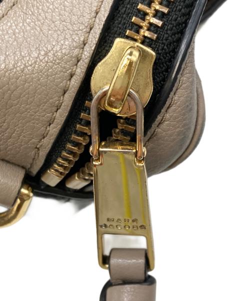 MARC JACOBS（マークジェイコブス）MARC JACOBS (マークジェイコブス) ショルダーバッグ ベージュの古着・服飾アイテム