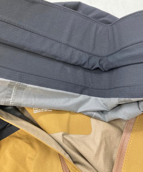 MOUNTAIN HARD WEAR（マウンテンハードウェア）MOUNTAIN HARD WEAR (マウンテンハードウェア) T3 ジャケット ブラウン×ブラック サイズ:Ｍの古着・服飾アイテム