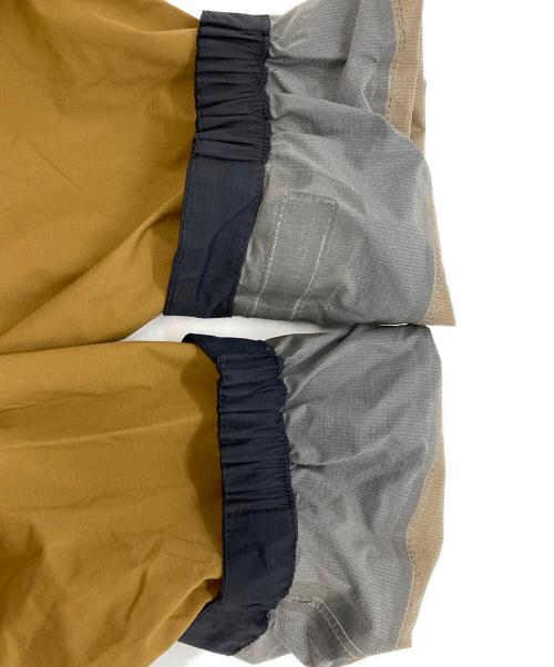 MOUNTAIN HARD WEAR（マウンテンハードウェア）MOUNTAIN HARD WEAR (マウンテンハードウェア) T3 ジャケット ブラウン×ブラック サイズ:Ｍの古着・服飾アイテム