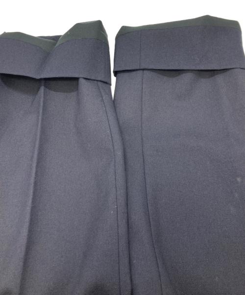 HEUGN（ユーゲン）HEUGN (ユーゲン) ウール2インプリーツテーパードパンツ ネイビー サイズ:3の古着・服飾アイテム
