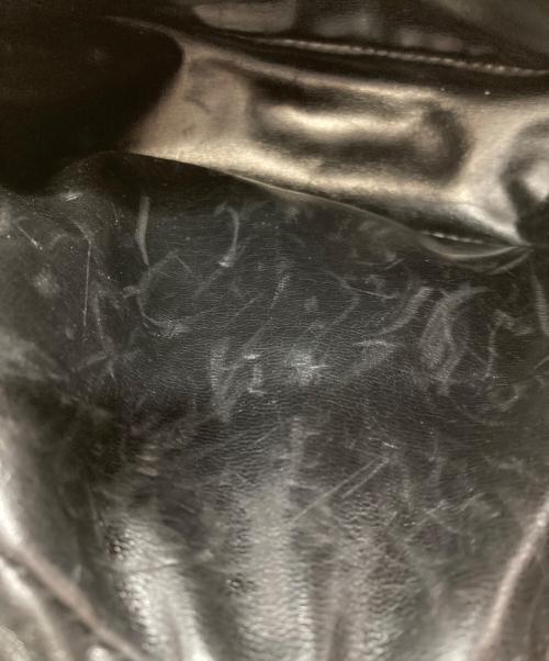 Salvatore Ferragamo（サルヴァトーレ フェラガモ）Salvatore Ferragamo (サルヴァトーレ フェラガモ) Vara Bow Leather Camera Bag レッドの古着・服飾アイテム