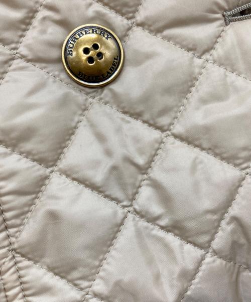 BURBERRY BLUE LABEL（バーバリー ブルー レーベル）BURBERRY BLUE LABEL (バーバリー ブルー レーベル) キルティングジャケット ベージュ サイズ:40の古着・服飾アイテム