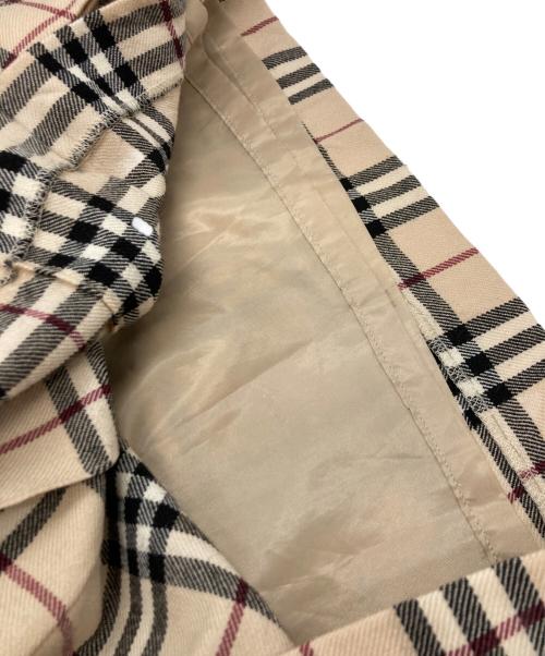 BURBERRY BLUE LABEL（バーバリー ブルー レーベル）BURBERRY BLUE LABEL (バーバリー ブルー レーベル) タイトスカート ベージュ サイズ:Sの古着・服飾アイテム