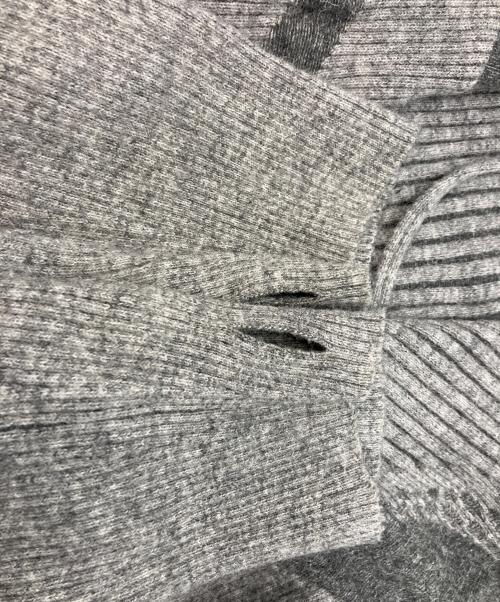 Charlie Constantinou（チャーリーコンスタンティノー）Charlie Constantinou (チャーリーコンスタンティノー) Intarsia-Knit Hoodie グレー サイズ:Sの古着・服飾アイテム