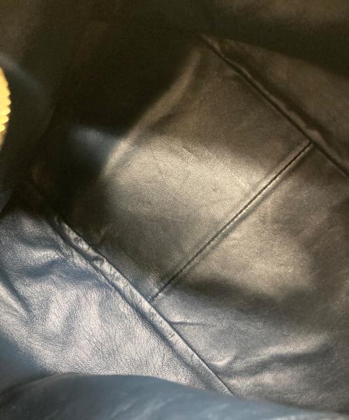 sacai（サカイ）sacai (サカイ) スウェードショルダーバッグ ブラックの古着・服飾アイテム