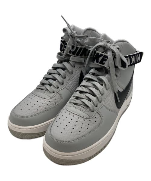 NIKE（ナイキ）NIKE (ナイキ) スニーカー グレー サイズ:27.5の古着・服飾アイテム