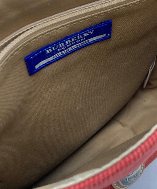 BURBERRY BLUE LABEL（バーバリー ブルー レーベル）BURBERRY BLUE LABEL (バーバリー ブルー レーベル) キャンバスショルダーバッグ レッドの古着・服飾アイテム
