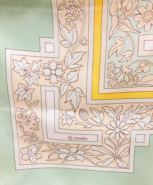 HERMES（エルメス）HERMES (エルメス) 夏の宝石スカーフ グリーンの古着・服飾アイテム