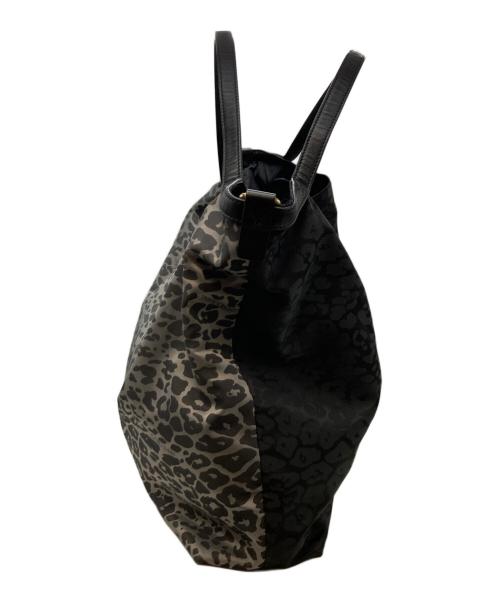 JIMMY CHOO（ジミーチュウ）JIMMY CHOO (ジミーチュウ) ポーチ付トートバッグ グレー×ブラックの古着・服飾アイテム