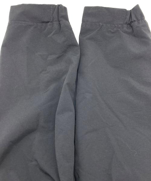 Carhartt WIP（カーハート ワーク イン プログレス）CARHARTT WIP (カーハート ワーク イン プログレス) NIMBUS PULLOVER ブラック サイズ:Ｍの古着・服飾アイテム