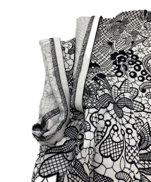 LEONARD FASHION（レオナールファッション）LEONARD FASHION (レオナールファッション) 総柄Tシャツ ブラック×ホワイト サイズ:40の古着・服飾アイテム