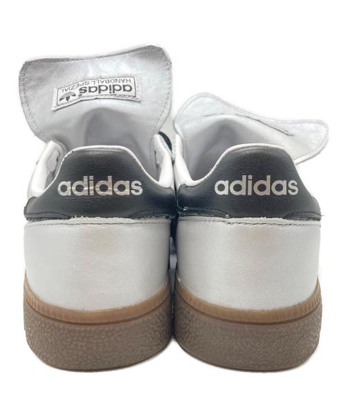 adidas（アディダス）adidas (アディダス) ローカットスニーカー シルバー サイズ:22.5cmの古着・服飾アイテム