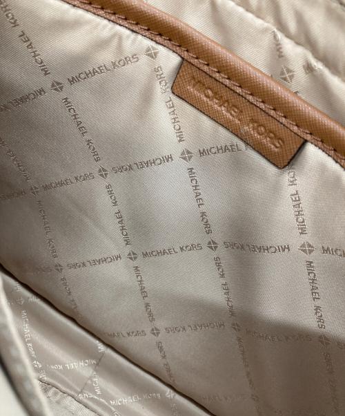 MICHAEL KORS（マイケルコース）MICHAEL KORS (マイケルコース) ショルダーバッグ ブラウンの古着・服飾アイテム