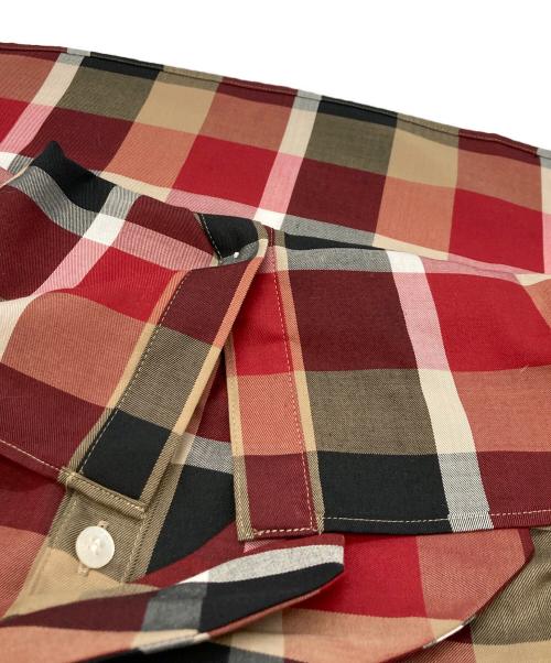 BLUE LABEL CRESTBRIDGE（ブルーレーベルクレストブリッジ）BLUE LABEL CRESTBRIDGE (ブルーレーベルクレストブリッジ) シャツブラウス レッド サイズ:Mの古着・服飾アイテム