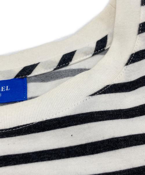 BLUE LABEL CRESTBRIDGE（ブルーレーベルクレストブリッジ）BLUE LABEL CRESTBRIDGE (ブルーレーベルクレストブリッジ) Tシャツ ホワイト×ネイビー サイズ:Ｍの古着・服飾アイテム