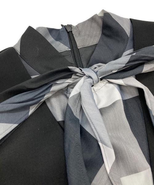BLUE LABEL CRESTBRIDGE（ブルーレーベルクレストブリッジ）BLUE LABEL CRESTBRIDGE (ブルーレーベルクレストブリッジ) ドッキングジャンパースカートドレス ブラック サイズ:Ｍの古着・服飾アイテム