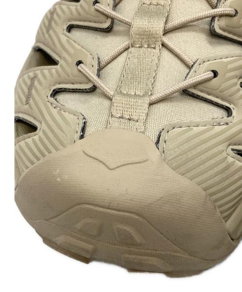 HOKAONEONE（ホカオネオネ）HOKAONEONE (ホカオネオネ) UNISEX HOPARA ベージュ サイズ:27の古着・服飾アイテム