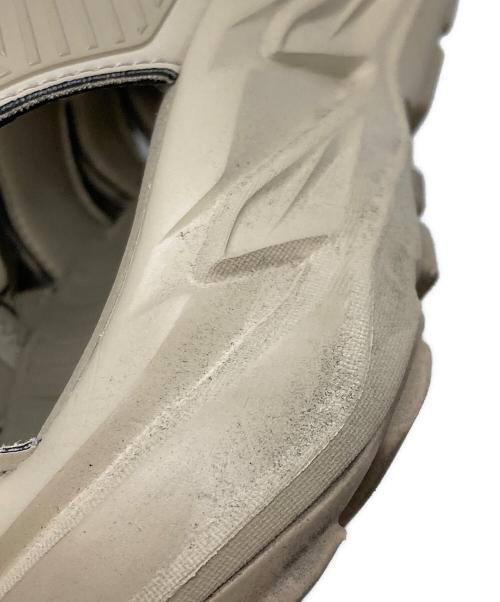 HOKAONEONE（ホカオネオネ）HOKAONEONE (ホカオネオネ) UNISEX HOPARA ベージュ サイズ:27の古着・服飾アイテム