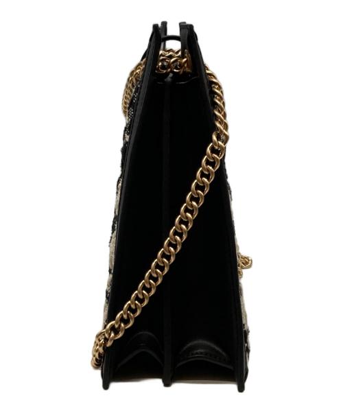 CHARLES & KEITH（チャールズアンドキース）CHARLES & KEITH (チャールズアンドキース) クレシダ キルトトラペーズチェーンバッグ ブラックの古着・服飾アイテム