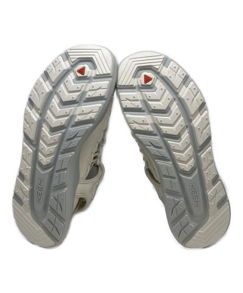 KEEN（キーン）KEEN (キーン) ユニークダブルケー ホワイト サイズ:23.5の古着・服飾アイテム
