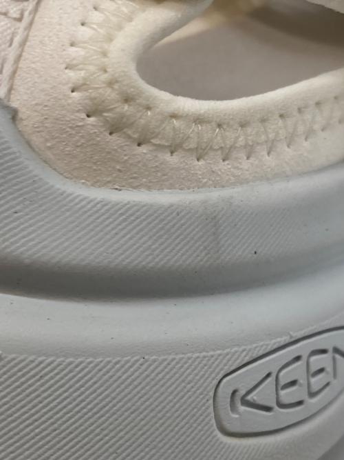 KEEN（キーン）KEEN (キーン) ユニークダブルケー ホワイト サイズ:23.5の古着・服飾アイテム