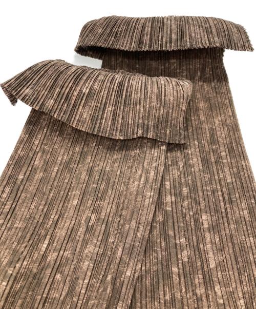 PLEATS PLEASE（プリーツプリーズ）PLEATS PLEASE (プリーツプリーズ) デザインプリーツパンツ ブラウン サイズ:2の古着・服飾アイテム
