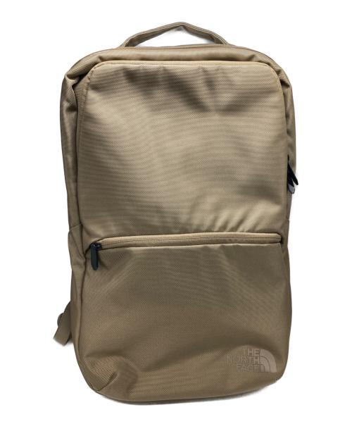 THE NORTH FACE（ザ ノース フェイス）THE NORTH FACE (ザ ノース フェイス) シャトルデイパックスリム ベージュの古着・服飾アイテム