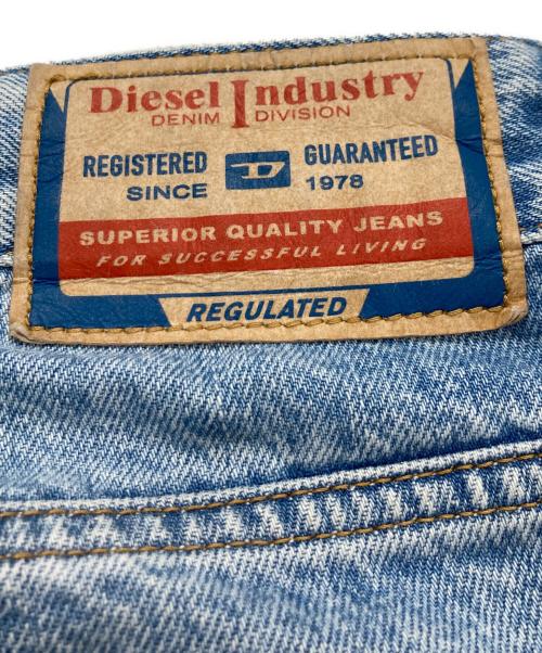 DIESEL（ディーゼル）DIESEL (ディーゼル) Straight Jeans 1996 D-Sire ブルー サイズ:W23の古着・服飾アイテム