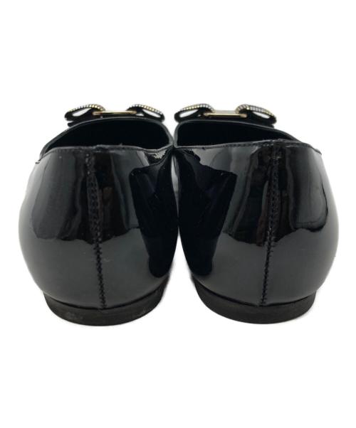 Salvatore Ferragamo（サルヴァトーレ フェラガモ）Salvatore Ferragamo (サルヴァトーレ フェラガモ) ヴァラリボンパンプス ブラック サイズ:25cmの古着・服飾アイテム