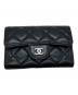 CHANEL（シャネル）の古着「クラシック フラップ カード ケース」｜ブラック